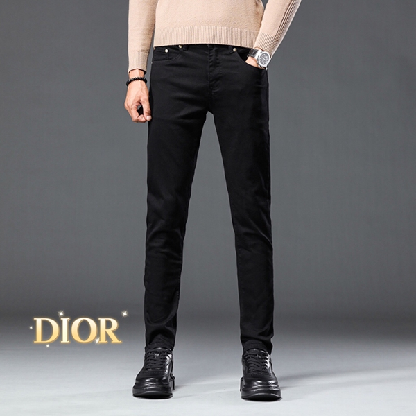 ブランドジーンズ背面デザイン